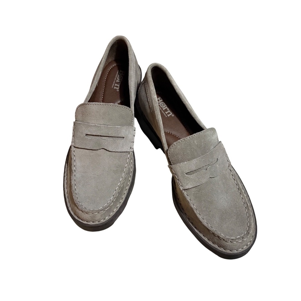 Born Carrera Penny Loafers‎ Women 9 Grey Suede Lug Sole Slip On NWOT BR0041755